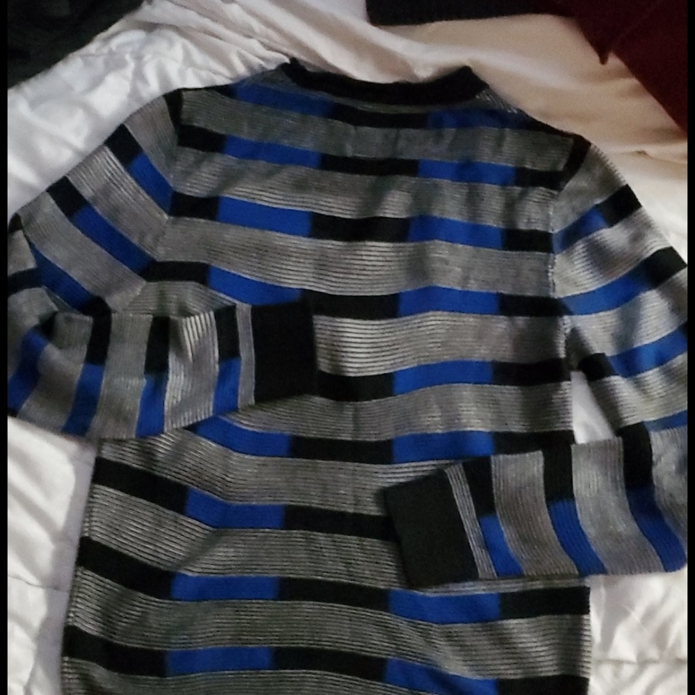 XIOS SWEATER - Picture 2 of 4